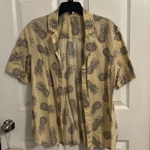 Hawaiian button down top